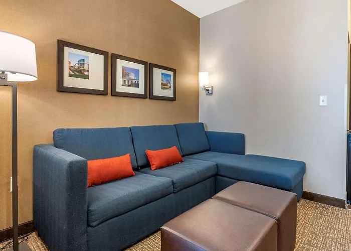 Comfort Airport Hotel