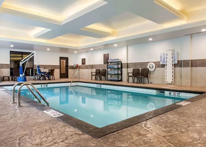Hotel Comfort Airport Columbus