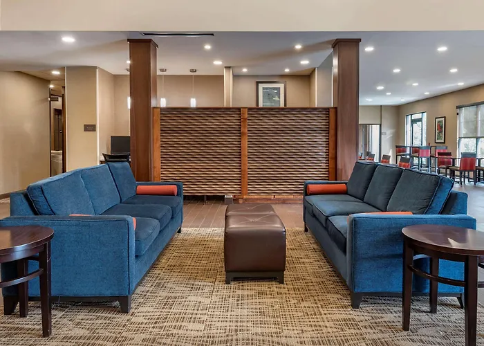 Comfort Airport Hotel Columbus