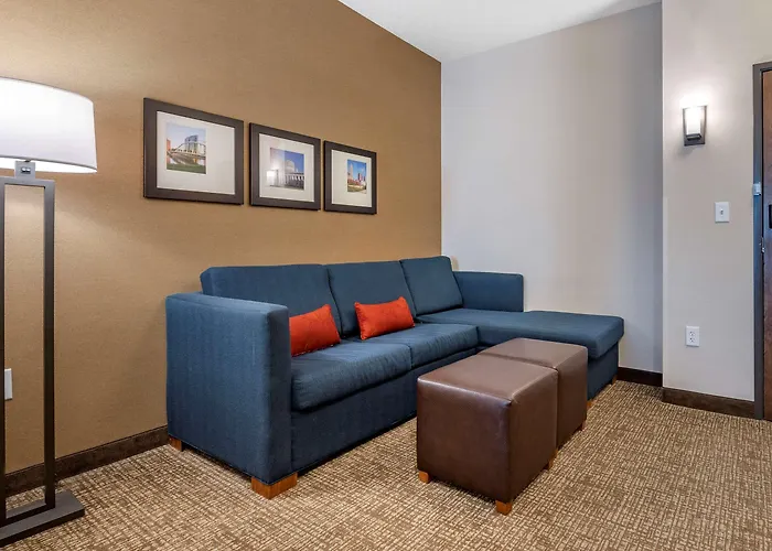 Comfort Airport 4* Columbus